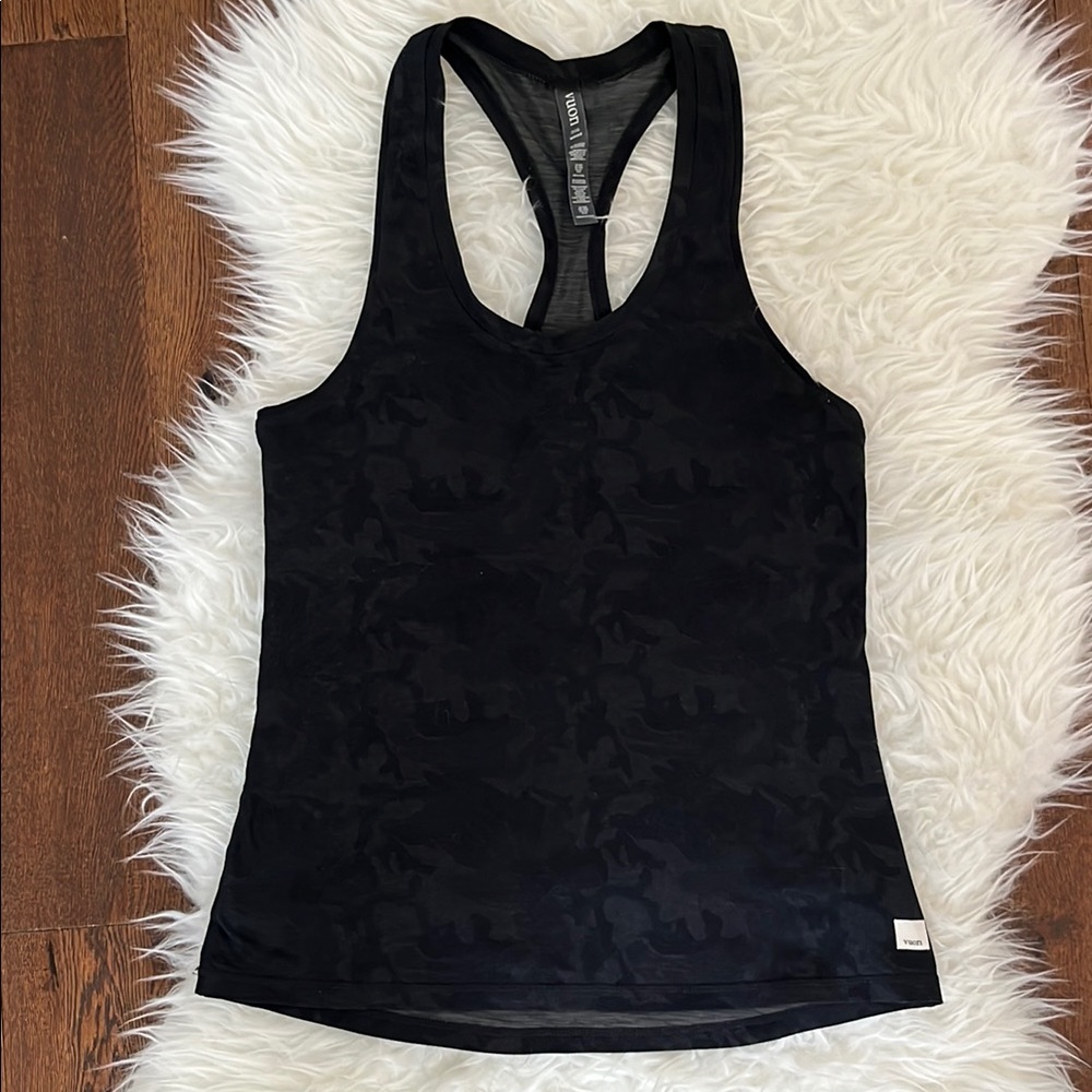 Vuori Black Fitted Sleeveless Tank Top